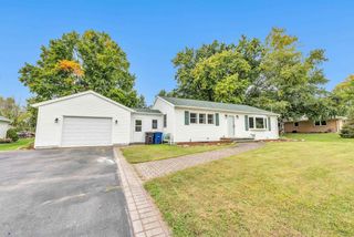 142 CHICAGO STREET, Pulaski, WI 54162