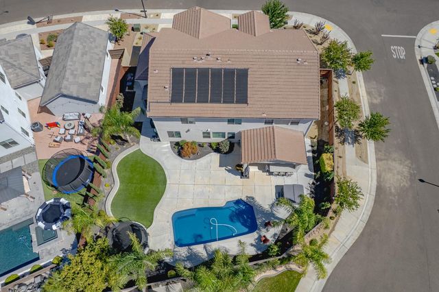 2232 Cumberland Loop, Roseville, CA 95747