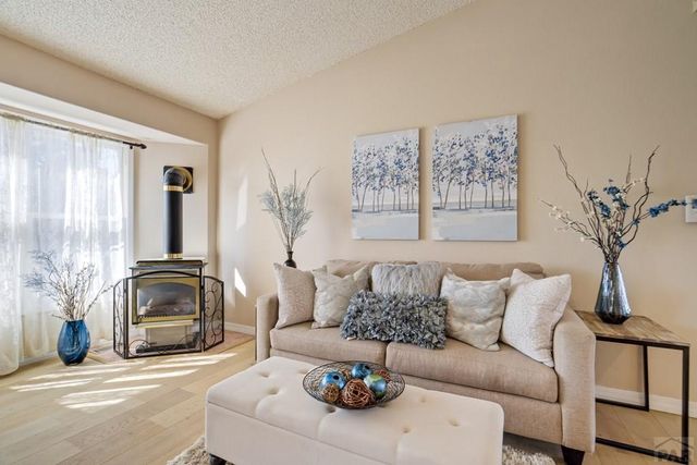 2 Cynthia Place, Pueblo, CO 81008