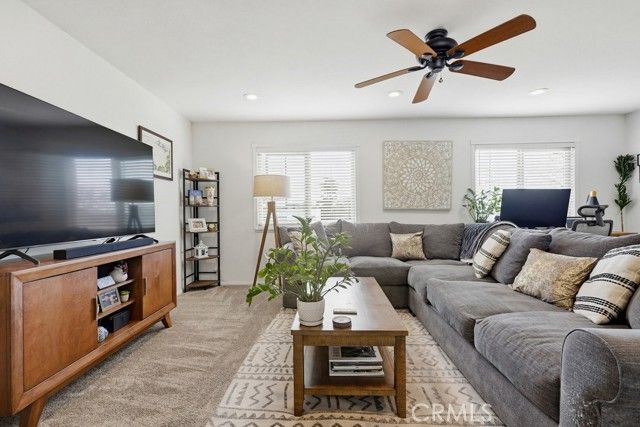 5843 La Jolla Way 28, Cypress, CA 90630