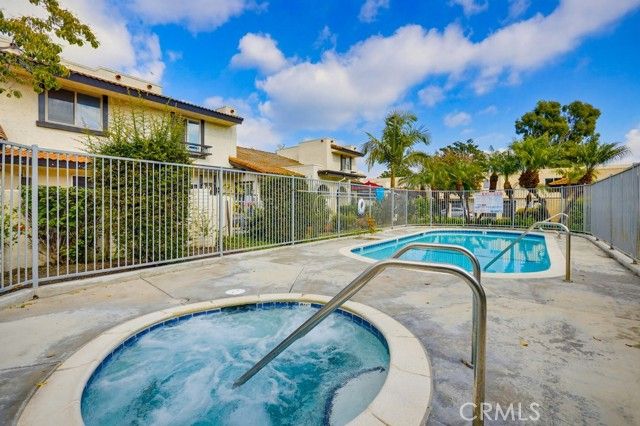 5843 La Jolla Way 28, Cypress, CA 90630