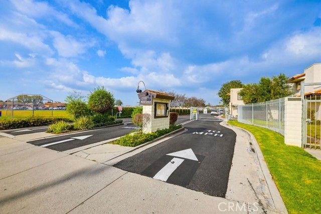 5843 La Jolla Way 28, Cypress, CA 90630