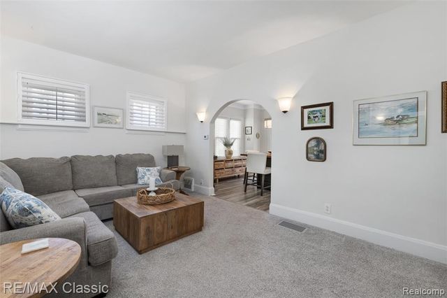 1487 Emmons Avenue, Birmingham, MI 48009