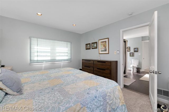1487 Emmons Avenue, Birmingham, MI 48009
