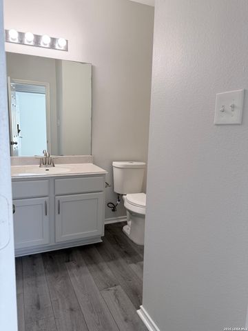 6736 Terra Rye, San Antonio, TX 78240