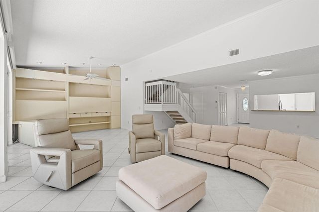 4825 NW 98th Place, Doral, FL 33178