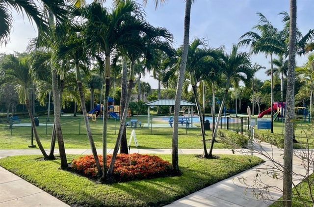 4825 NW 98th Place, Doral, FL 33178