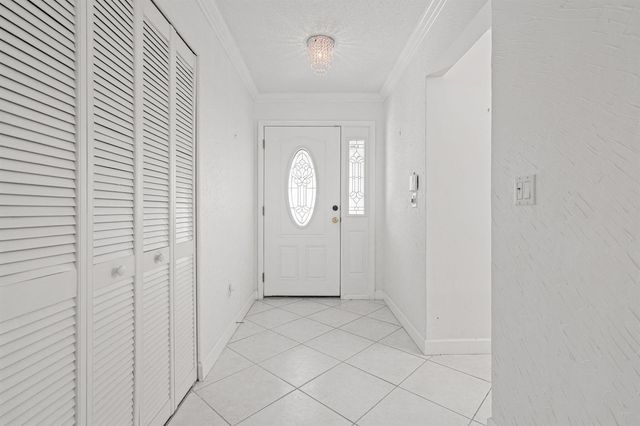 4825 NW 98th Place, Doral, FL 33178