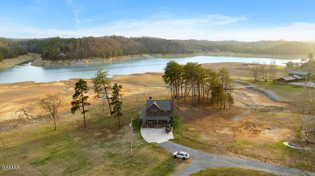 2240 Kimsey Way, Sevierville, TN 37876