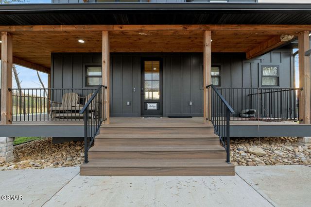 2240 Kimsey Way, Sevierville, TN 37876