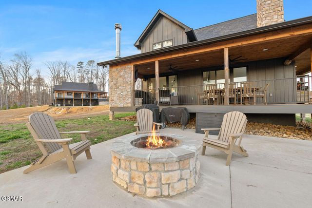 2240 Kimsey Way, Sevierville, TN 37876