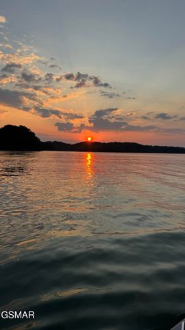 2240 Kimsey Way, Sevierville, TN 37876