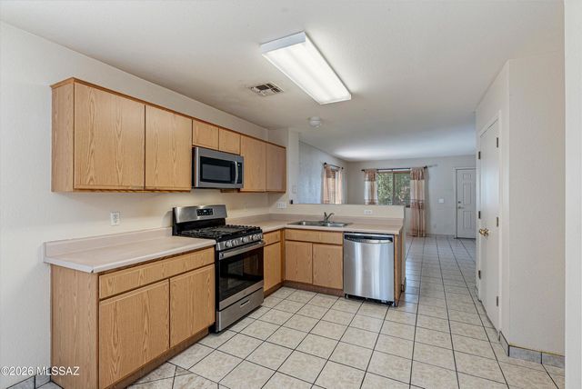 2019 W Calle Cielo De Oro, Tucson, AZ 85746