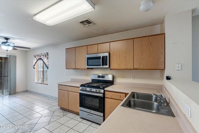 2019 W Calle Cielo De Oro, Tucson, AZ 85746