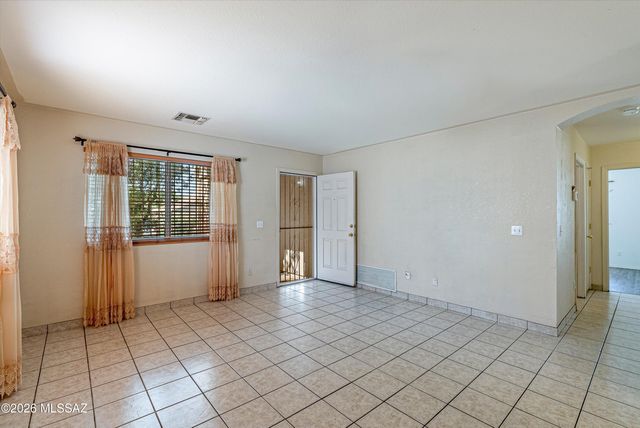 2019 W Calle Cielo De Oro, Tucson, AZ 85746