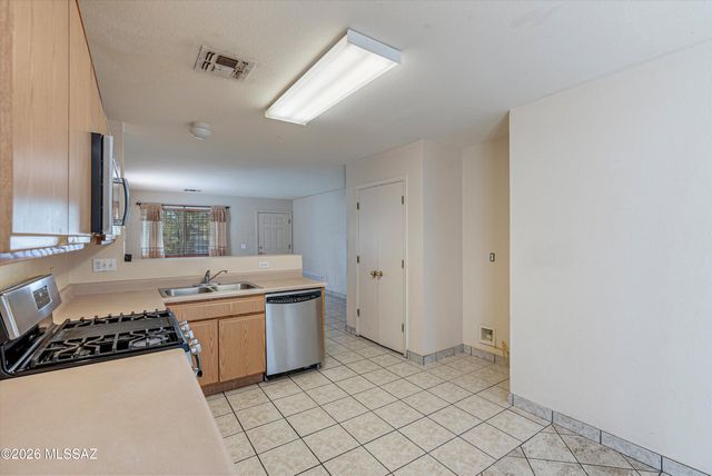 2019 W Calle Cielo De Oro, Tucson, AZ 85746