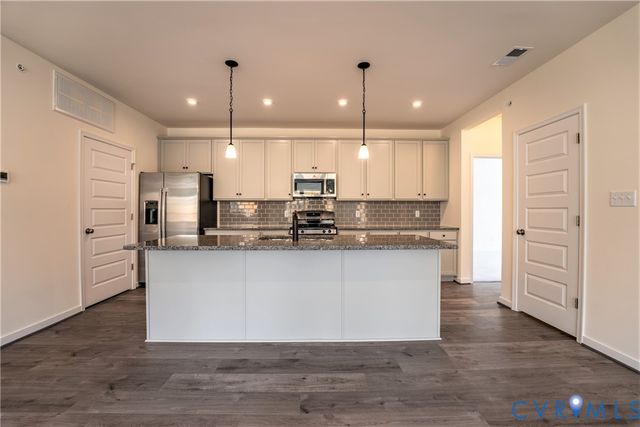 4003 Next Level Trce, Midlothian, VA 23112