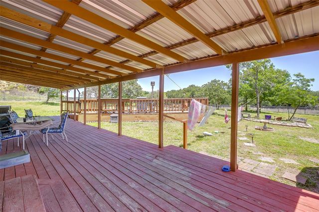 105 Lone Hill Court, Springtown, TX 76082
