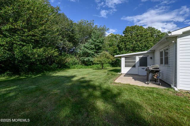 11 Graham Court, Brick, NJ 08724
