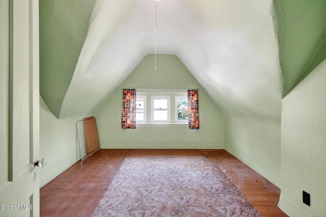 1 Sheldon Avenue, Troy, NY 12180