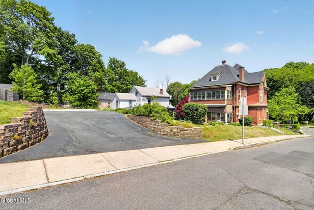 1 Sheldon Avenue, Troy, NY 12180