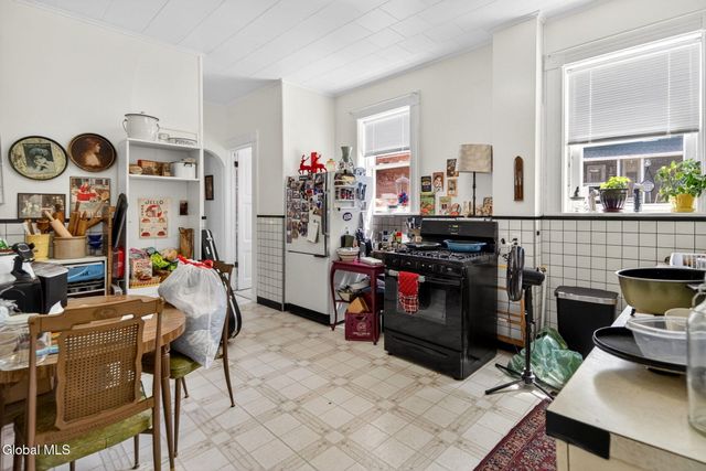 1 Sheldon Avenue, Troy, NY 12180