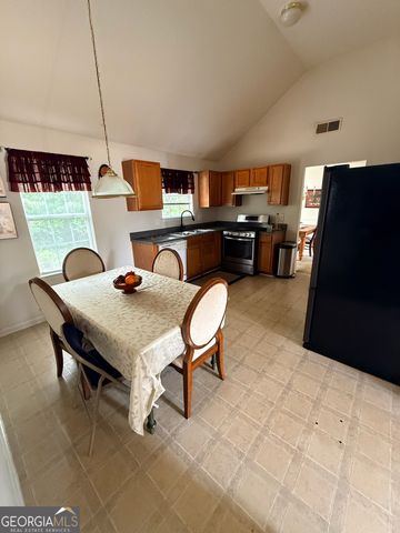 4098 Lost Springs Trail, Douglasville, GA 30135