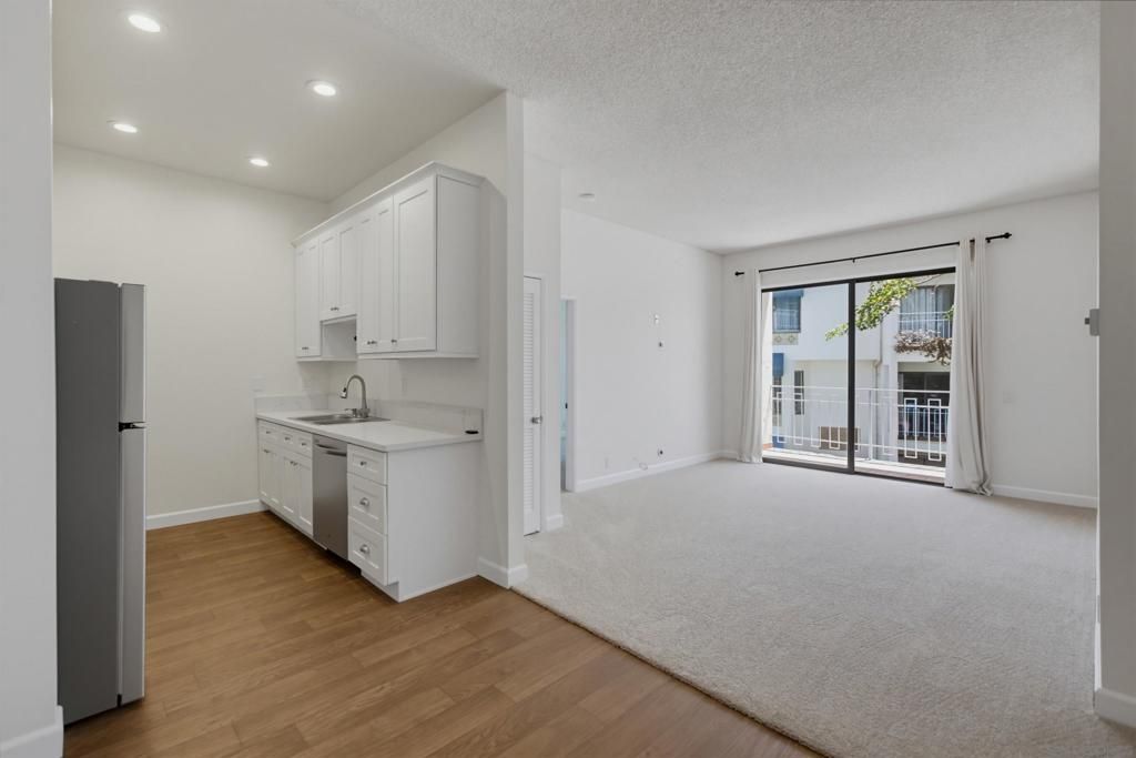 8310 Regents Rd 2A, San Diego, CA 92122 — photo 3