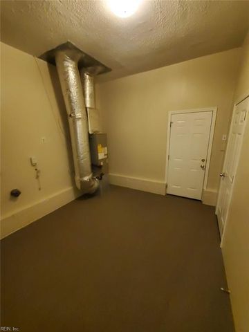 3403 Port Chambers CT, Chesapeake, VA 23321