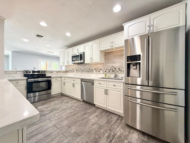 3553 E Monterosa Street, Phoenix, AZ 85018