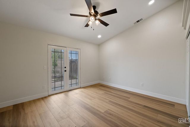 6903 Vanilla Court, Bakersfield, CA 93313