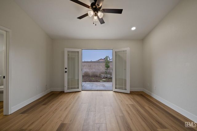 6903 Vanilla Court, Bakersfield, CA 93313