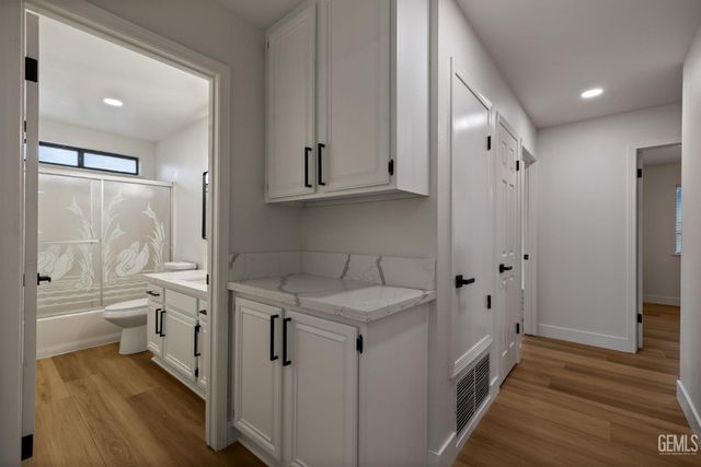 6903 Vanilla Court, Bakersfield, CA 93313