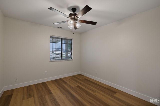 6903 Vanilla Court, Bakersfield, CA 93313