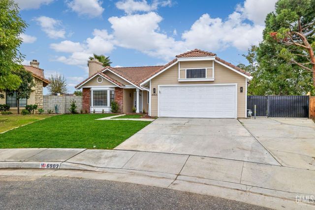 6903 Vanilla Court, Bakersfield, CA 93313