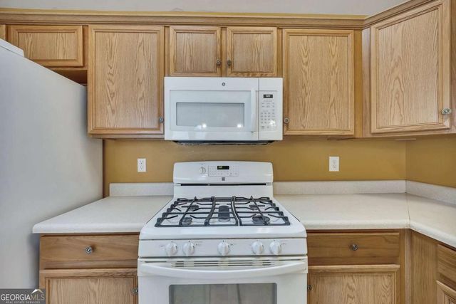 100 Highland Falls Drive, Hiram, GA 30141