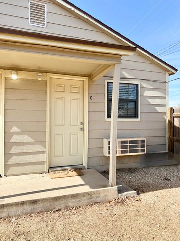 1912 25th Street, C, Lubbock, TX 79411