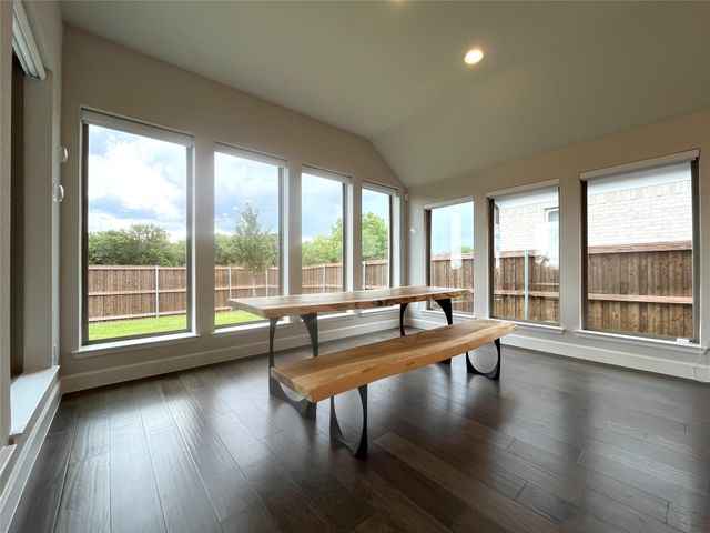 2834 Midlake Drive, Midlothian, TX 76065