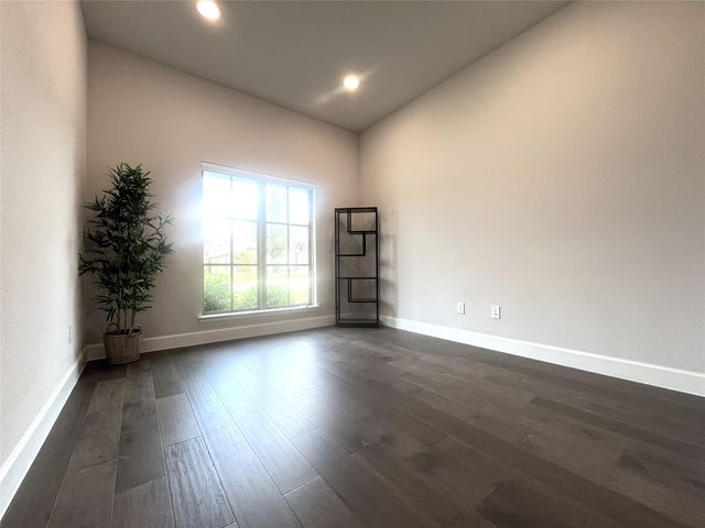 2834 Midlake Drive, Midlothian, TX 76065