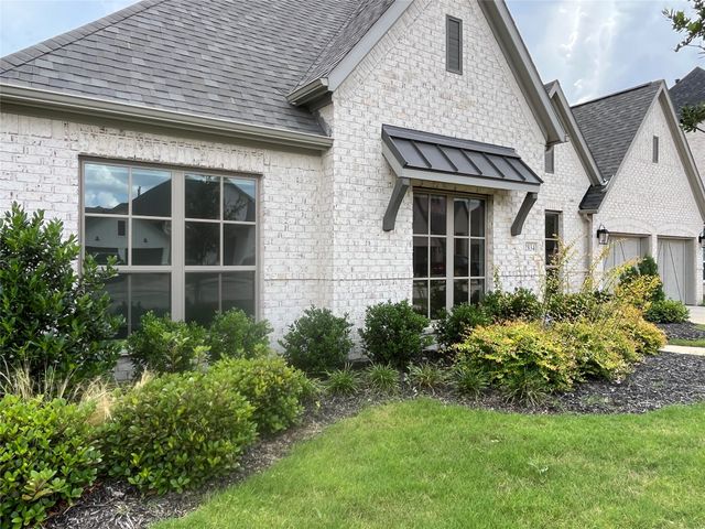 2834 Midlake Drive, Midlothian, TX 76065