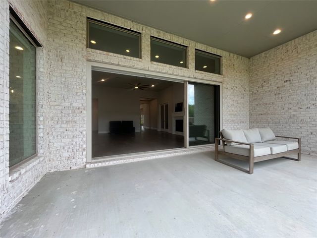 2834 Midlake Drive, Midlothian, TX 76065