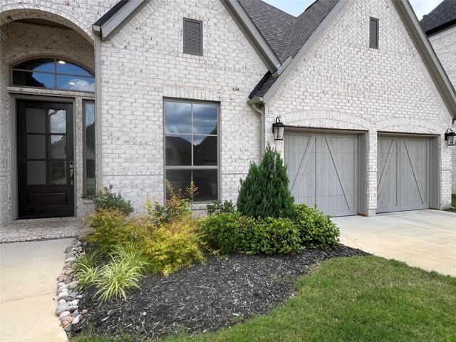 2834 Midlake Drive, Midlothian, TX 76065