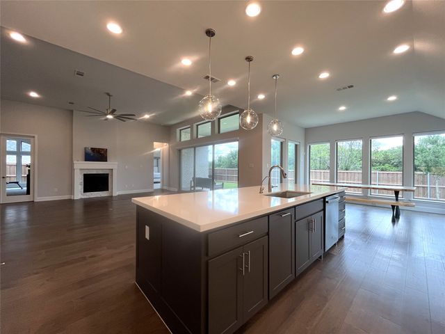 2834 Midlake Drive, Midlothian, TX 76065