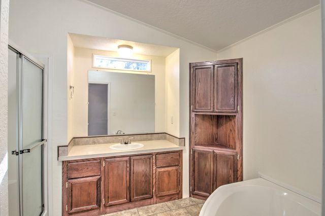 775 Whitaker Circle, Gordonville, TX 76245