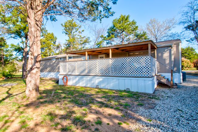 775 Whitaker Circle, Gordonville, TX 76245