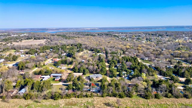 775 Whitaker Circle, Gordonville, TX 76245