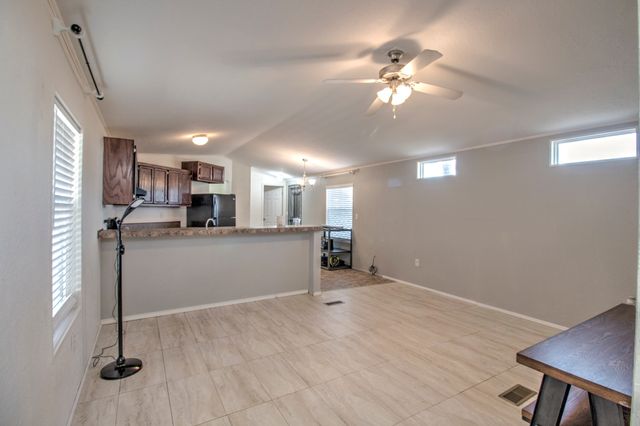 775 Whitaker Circle, Gordonville, TX 76245