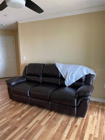 1909 SUMMER CLUB DRIVE 211, Oviedo, FL 32765