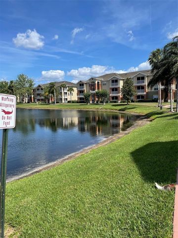 1909 SUMMER CLUB DRIVE 211, Oviedo, FL 32765