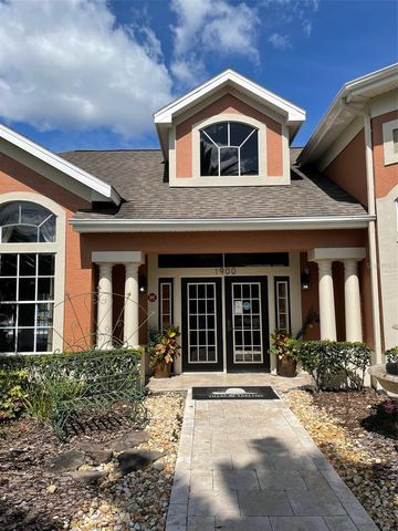 1909 SUMMER CLUB DRIVE 211, Oviedo, FL 32765